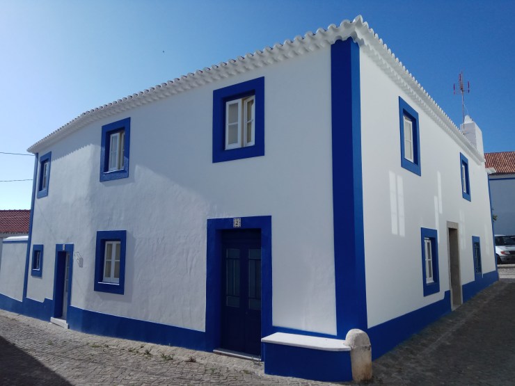 Casa na Ericeira, litoral português. Foto: Flávia Motta